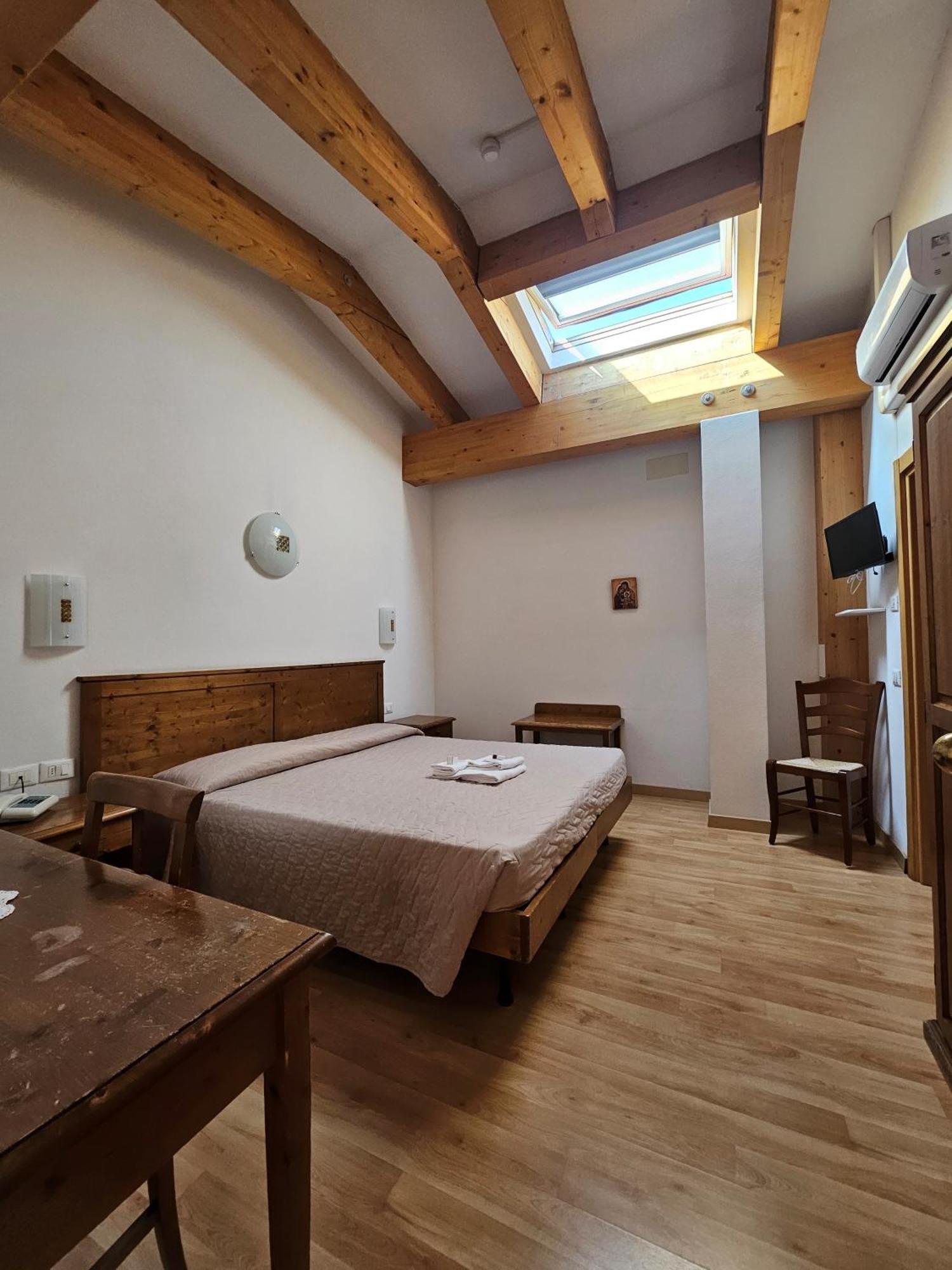 Park Hotel Sacro Cuore 카발레즈 외부 사진